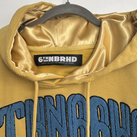 6thNBHRD - live simply, bloom wildly pullover hoodie - Picture 2 of 4